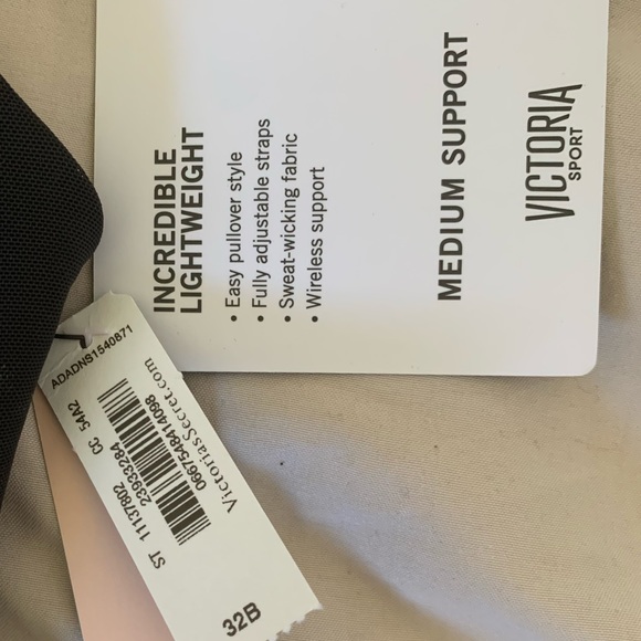 Victoria Secret Sports Bra - Picture 2 of 3